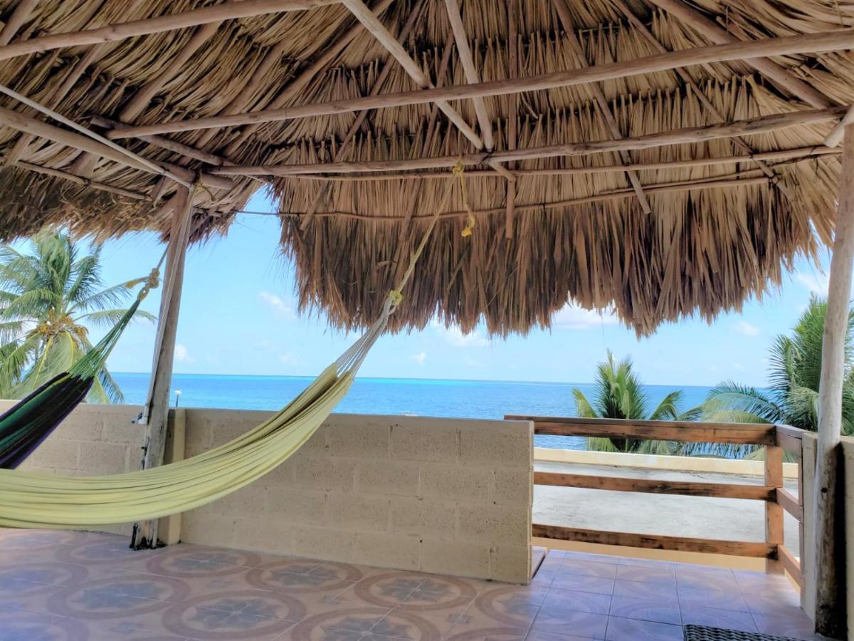 Beach Club Condos At Popeyes Cayo Caulker Exterior foto