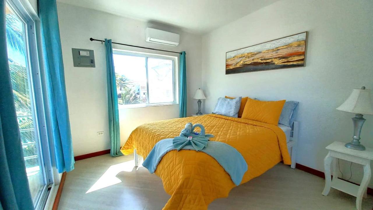 Beach Club Condos At Popeyes Cayo Caulker Exterior foto